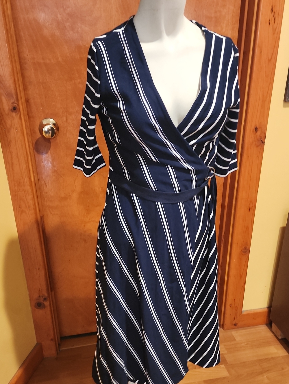 Ann Taylor NWT, XS Navy and White Striped Wrap Midi Dress